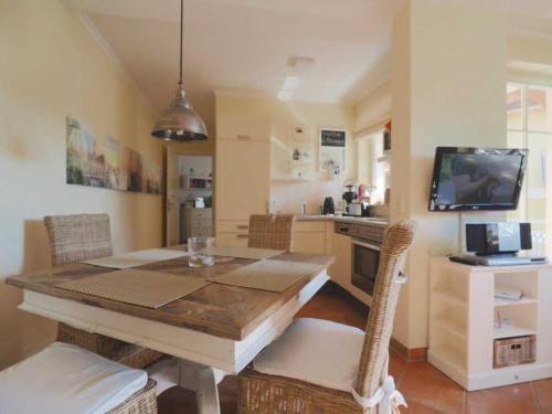 Kaiserliches Postamt Fewo 16 in Kuhlungsborn Ost