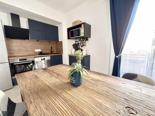 Appartement cosy Aigues-Mortes centre 4 pers in Ег-Морт