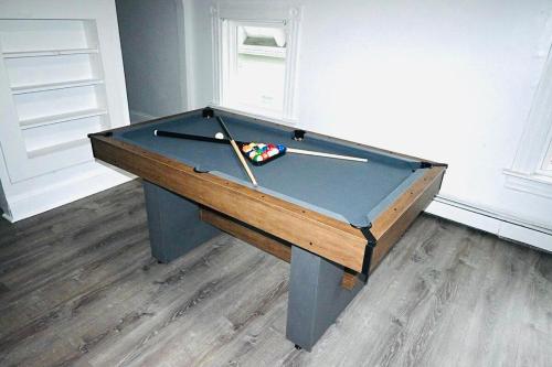 Modern home with Game Room