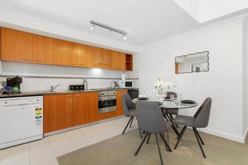 Apartment image 10