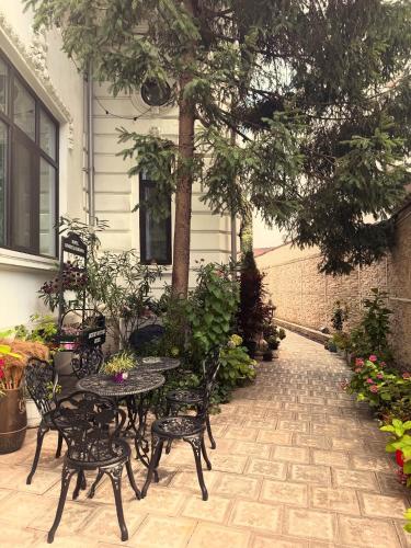 Conacul Coroanei Luxury Boutique Hotel - image 8