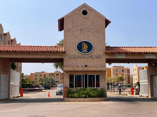 Exterior view, Marina del Rey Costa Dorada TravelAddicts in Lecheria