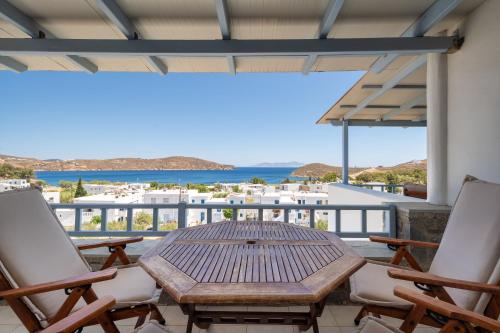 Medusa Accommodation - Livadi (Tiros)