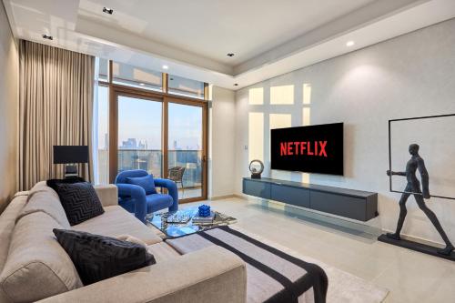 Luxury 3br Maid Room I Burj Views I Downtown, Dubái (foto 4)
