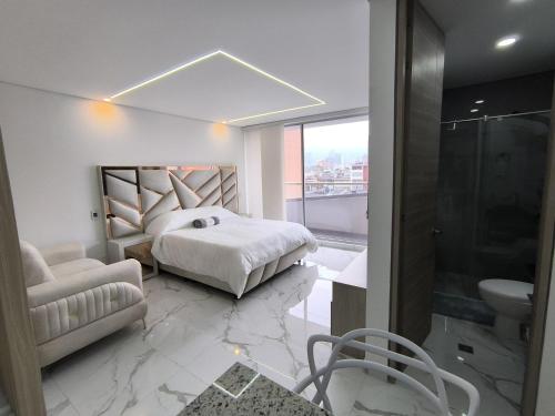 Apartaestudio amoblado, Edificio asturiano 402