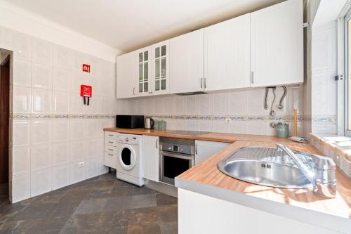 Bemposta Residence in Quatro Estradas