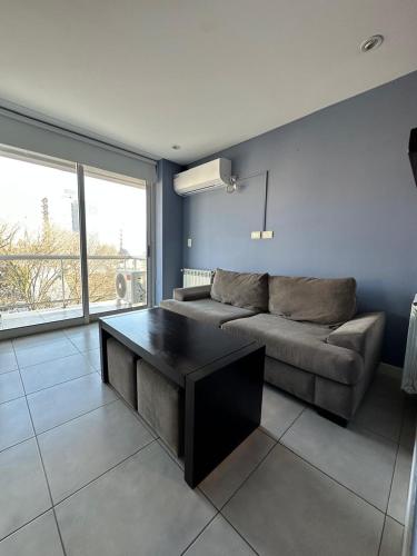 xxx in 센터 주변