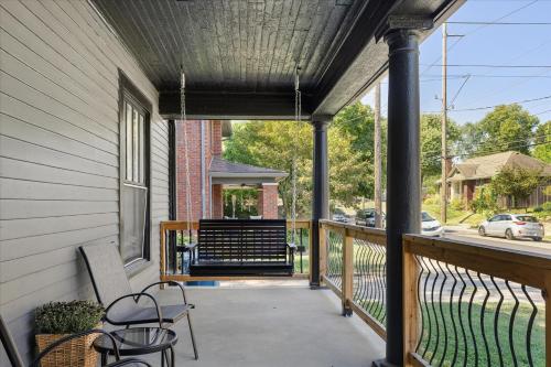 Beautiful Broad Ripple House near Crown Hill Temető