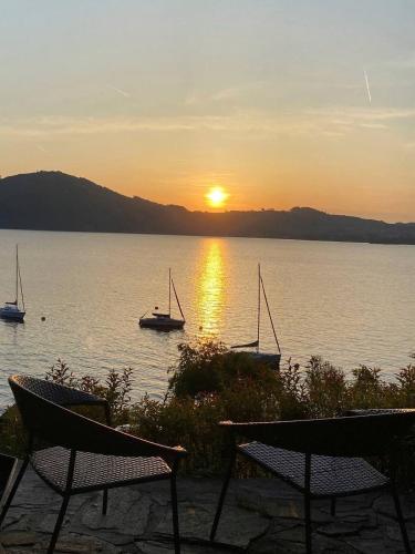 Exklusiver Seetraum am Attersee direkt am See in Weyregg Am Attersee