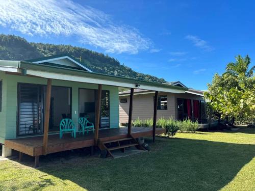 Manuura village in Ti'ama'o