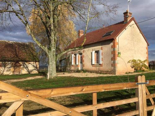Gîte Agonges 3 pièces 4 personnes - FR-1-489-36 - image 6