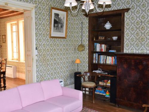 Gîte de charme avec cour ombragée et climatisation - FR-1-489-126 (Gite de charme avec cour ombragee et climatisation - FR-1-489-126) in มัคนีย์ คัวร์