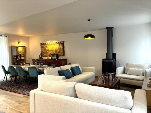 Gîte confortable 8 pers à Autry-Issards avec jardin fermé et animaux acceptés - FR-1-489-577 gîte à louer Lépaud