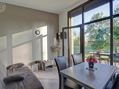 Chalet moderne 4-6 pers, animaux acceptes, terrasse privee - FR-1-496-79 in Other