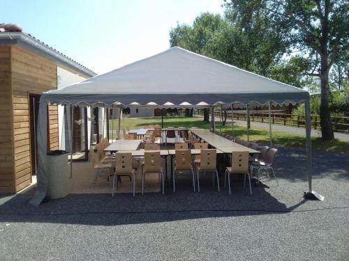 Chalet moderne 4-6 pers, animaux acceptes, terrasse privee - FR-1-496-79 in Other