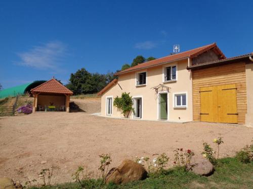 Gîte paisible 3 chambres avec cheminée et animaux admis - FR-1-496-221 - Saint-Cyr-de-Valorges