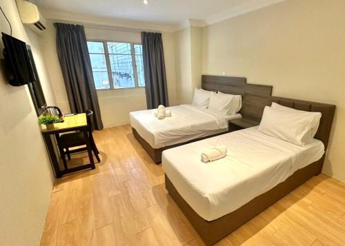 Swing & Pillows @ Bukit Bintang City Centre near Kenanga Wholesale City