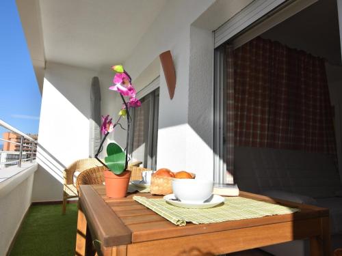 Apartment image 5