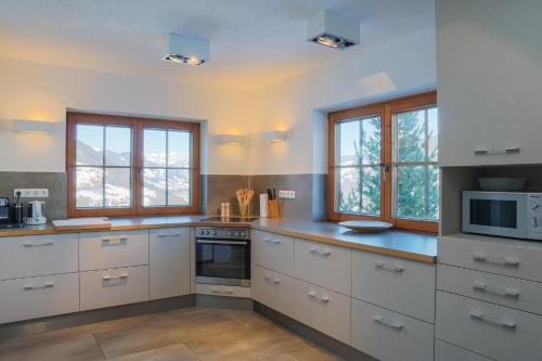 Holiday home in Kaltenbach/Zillertal 868 - image 10