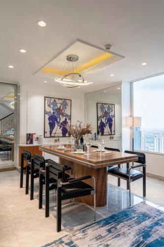 Apartment image 8