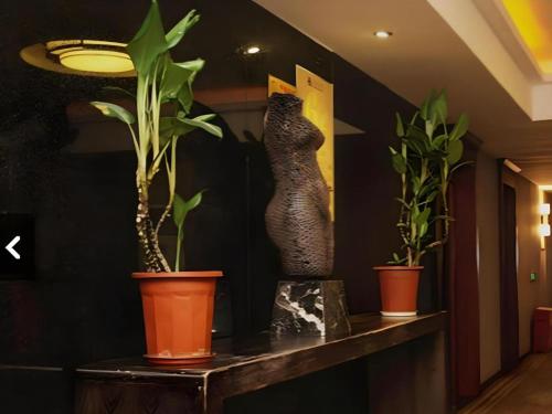 Juntong Hotel – Shenzhen, IA