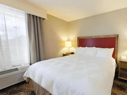 Hotel San Diego-Rancho Bernardo – San Diego, CA