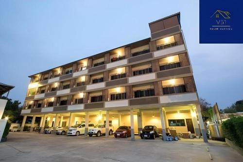 V51 Hotel