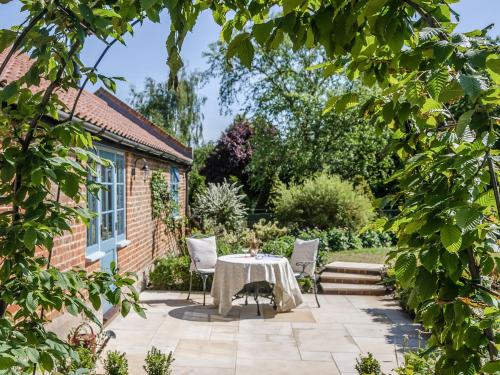 A szálláshely kívülről, The Bull Pen in Lawford