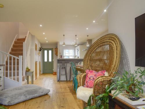 Exterior view, Whiskey Mac Cottage in Cowes West and Gurnard