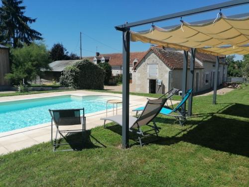Gîte Hibou avec piscine 4-6 personnes (Gite Hibou avec piscine 4-6 personnes) in Montresor