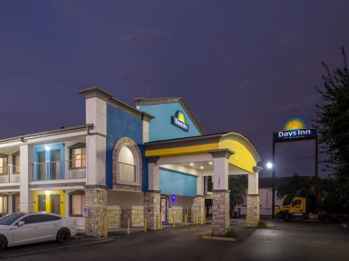 Days Inn by Wyndham Houston East in Houston, USA