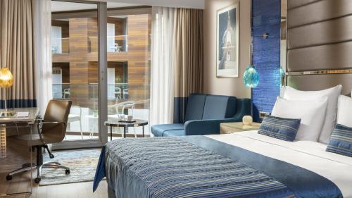 Premium Room image 7