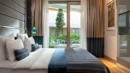 Premium Room image 4