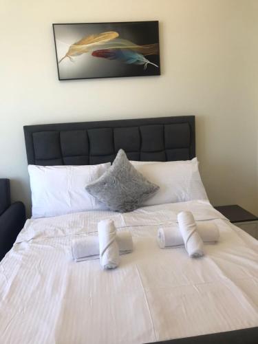 Pet Free Studio Apartment Close Downtown Fast Wi-fi, Дубай (фото 9)