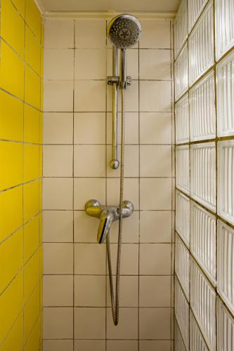 Quiet Bloom - Studio in Estrela - image 11