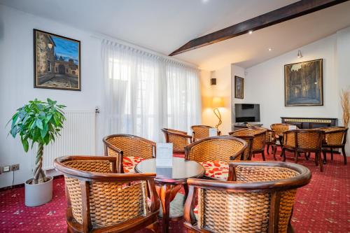 Hotel Atos - image 4