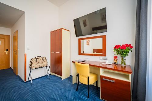 Hotel Atos - image 3