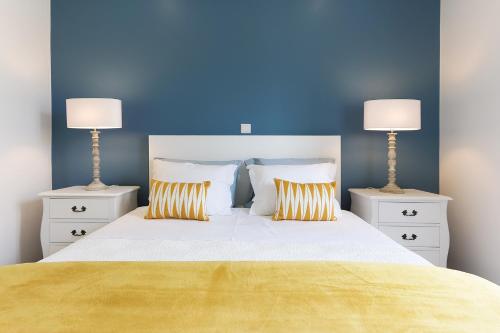 The Anjos Stay Cozy 1-Bed Retreat - image 3