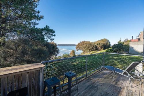 Balkons/terase, Seascape Cottage - Headland Stay near Whale Watching in Dodges Ferry