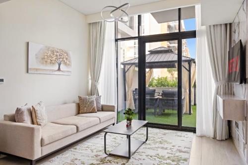 VayK - Modern 1BR with Spacious Terrace - image 4