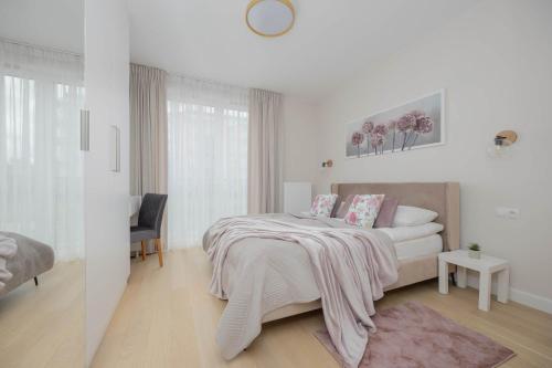 Jagiellońska Spacious Apartament with Parking and Air Conditioning by Renters Prestige, Varsovia