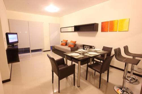 Facilities, Lecer Apart in Almagro