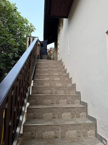 Golden Wave Apartment in Vir