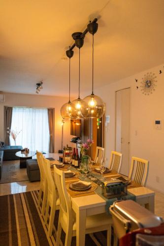 Wa Nagoya Station Business District Downtown 3-story Luxury House with Courtyard Garden 3 Bathrooms  in Nagoya