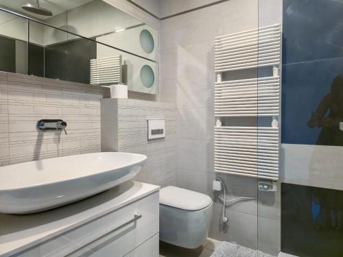 Apartment Iva - image 6