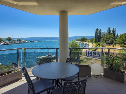 Apartment Iva - image 11