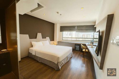 room detail thumbnail 0