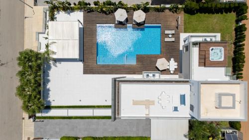 Villa image 8