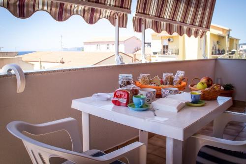 Eten en drinken, White Beach in Lido