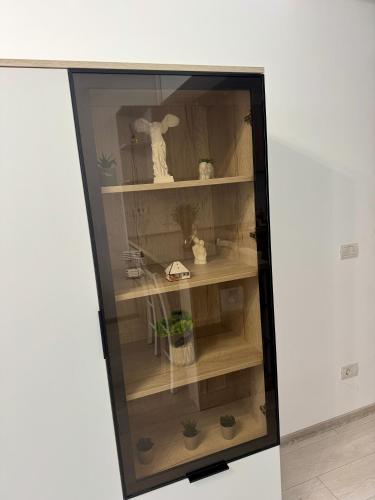Staywell Accomodation city center with underground parking and AC - Apartment - Suceava